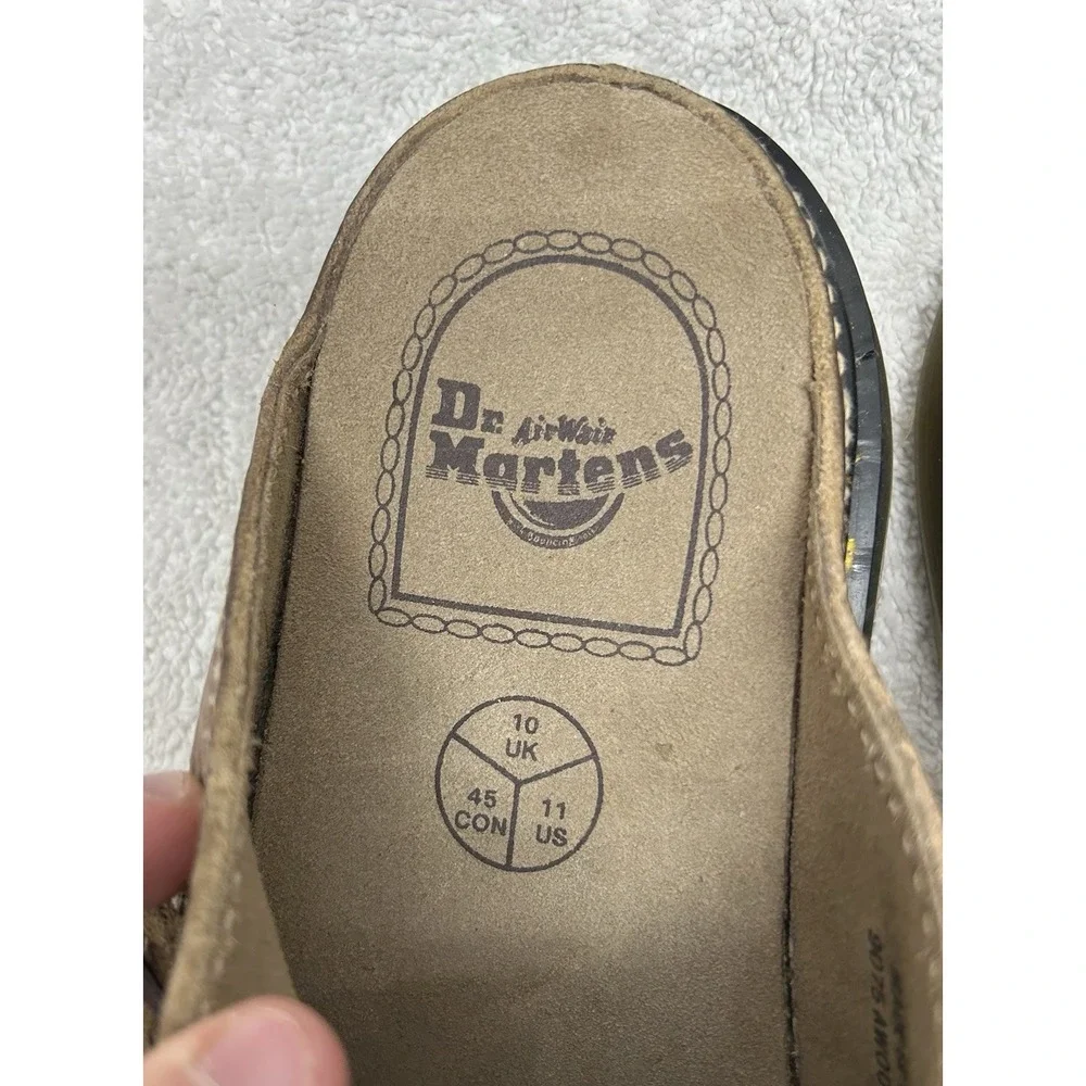 Dr Martens Mens Size 11 Brown Leather Peanut Strap Vintage England Sandals